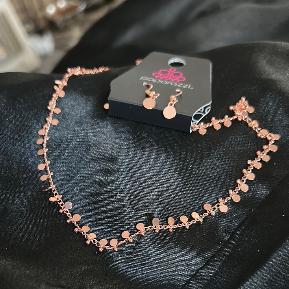 Paparazzi Copper Necklace Elegant Jewelry